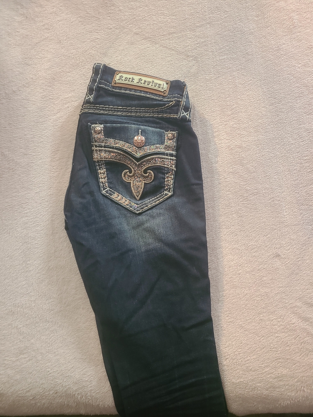 Miss Me Embellished Skinny Jeans in Black